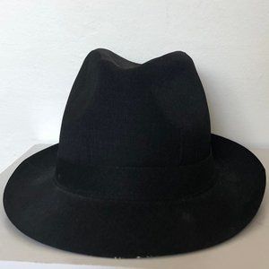 Fedora